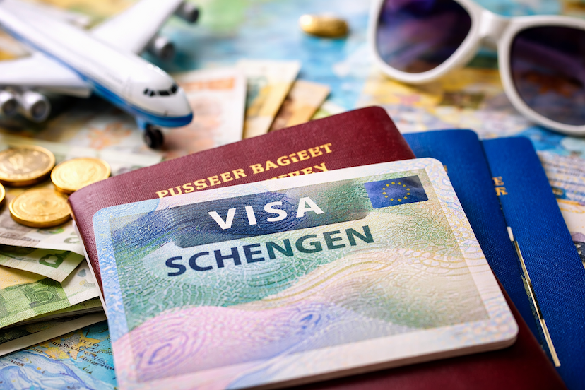 Спрос на шенгенские визы среди россиян растёт несмотря на ограничения